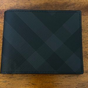 Men’s Burberry Wallet